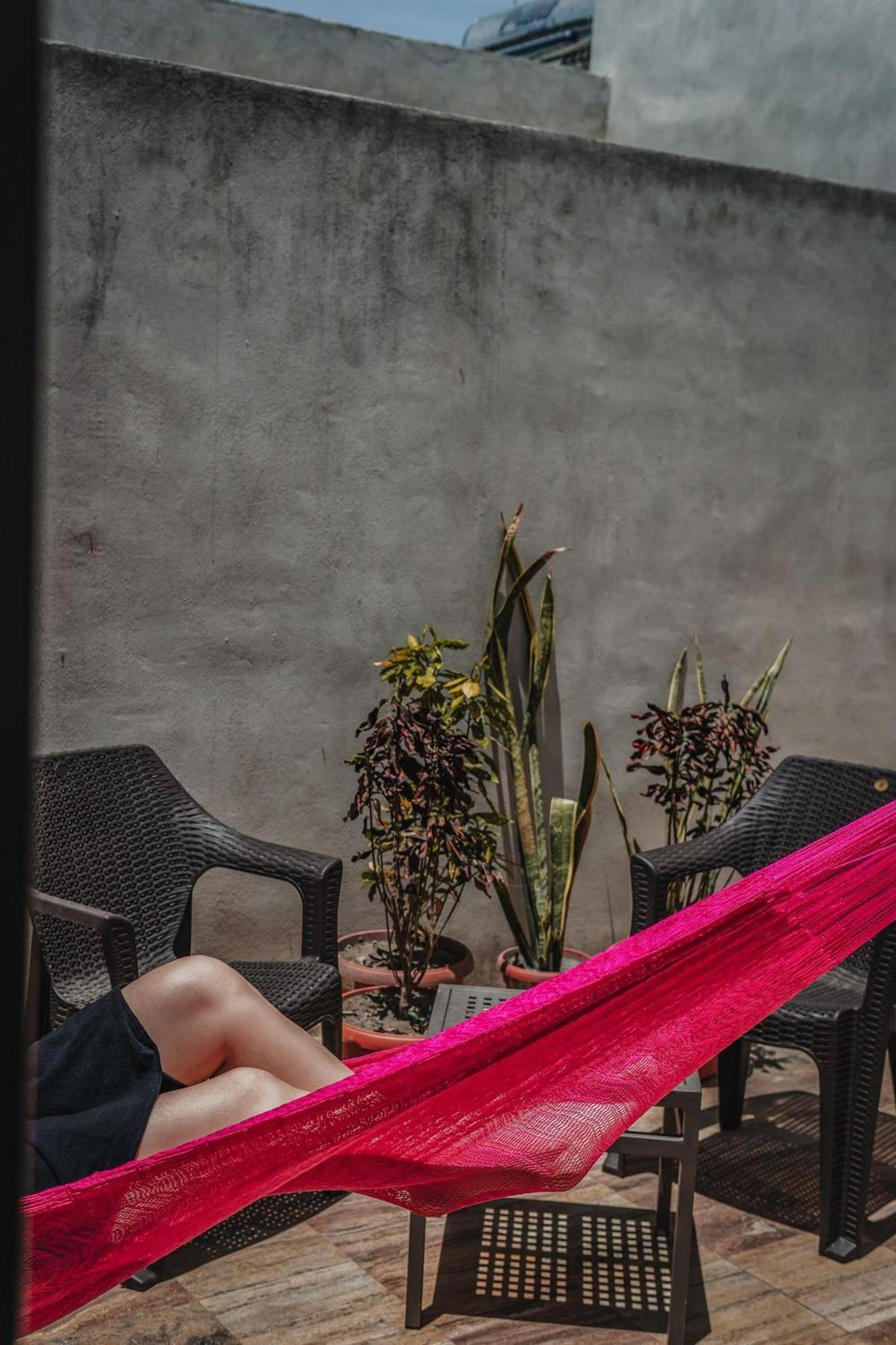 Habitacion Privada, 5 Min Catedral メリダ エクステリア 写真